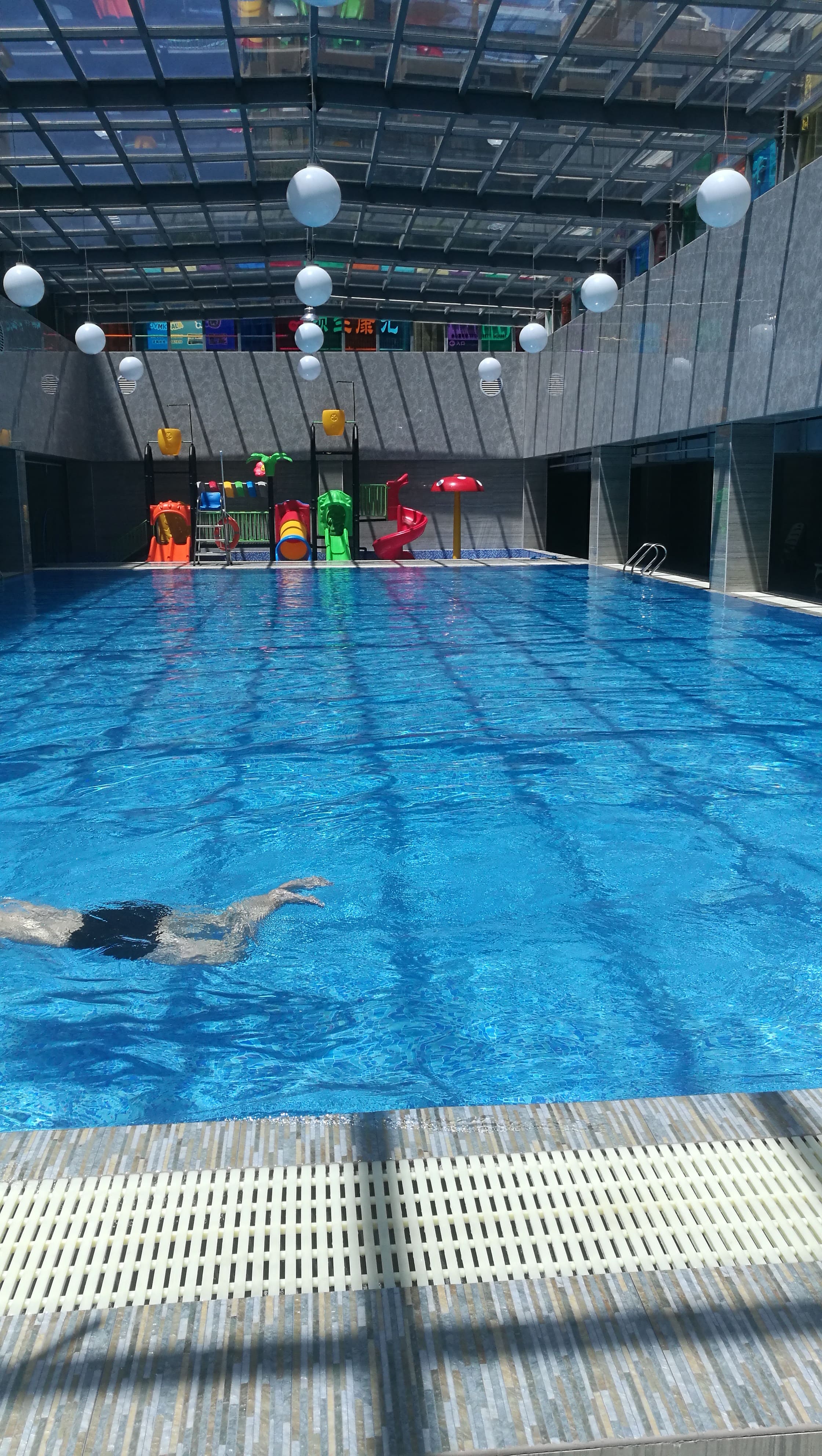 榆林市菲特健身房泳池